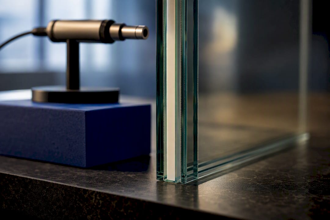 Laminated glass interlayer edge in testing studio