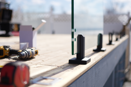 The Importance of Spacers and Fasteners in the Stability of Glass Railings