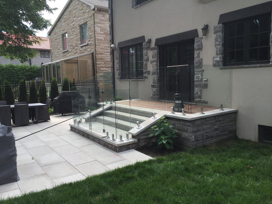 Outdoor Glass Railing