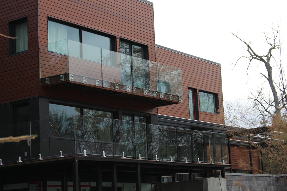 Anchoring Glass Railings: Best Practices for Stability