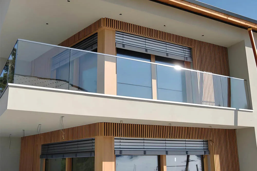 Are Frameless Glass Railings Safe for Big Buildings? What Experts Say