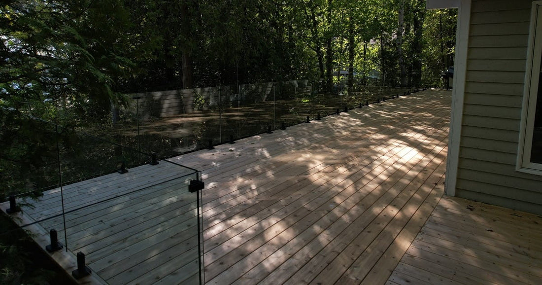 glass outdoor railing