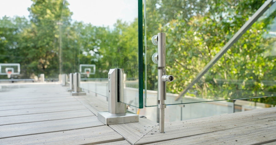 glass panel deck railing