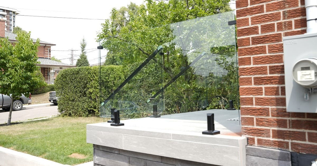 glass railings exterior